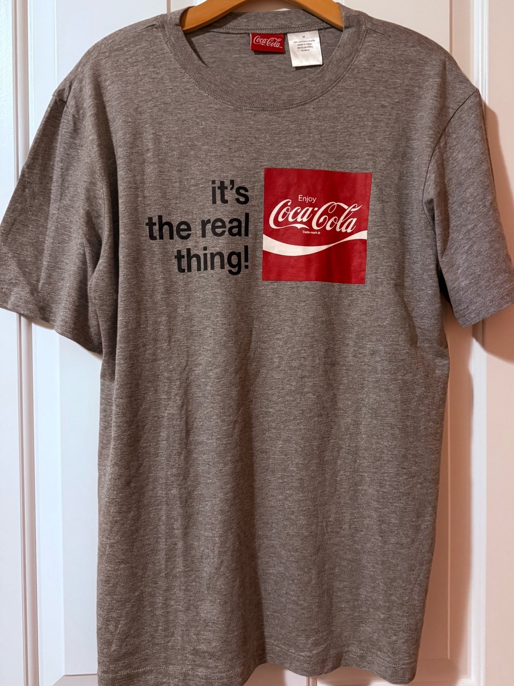 Coca Cola Men's Short-Sleeve Graphic Tee in Grey